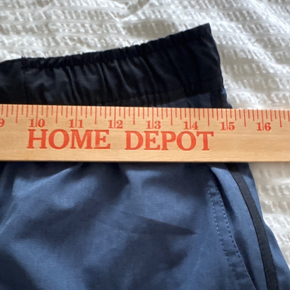 Vuori Kore Shorts Mens Size M Blue Athletic Performance Training Lined 7.5" - Picture 4 of 6